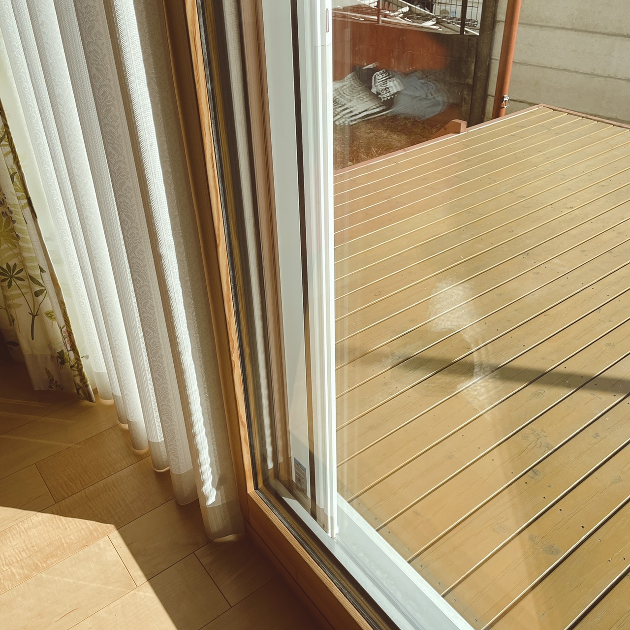 【スウェーデンハウス建設費用】網戸追加費用はどのくらいかかる？？｜半平屋のスウェーデンハウス暮らし